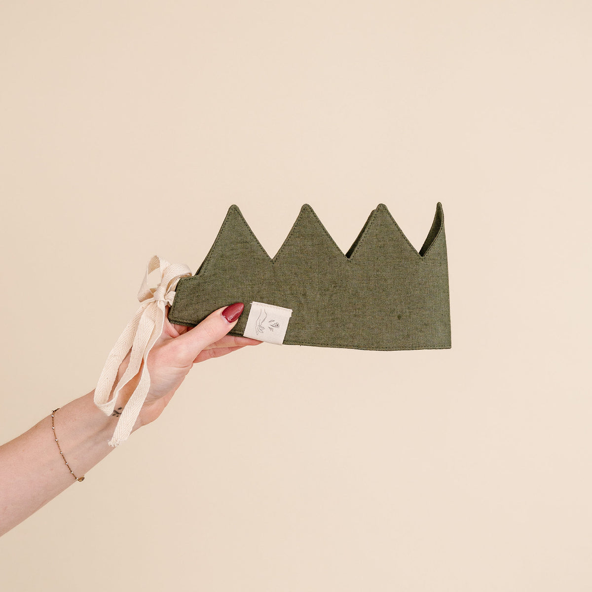 Linen Crown