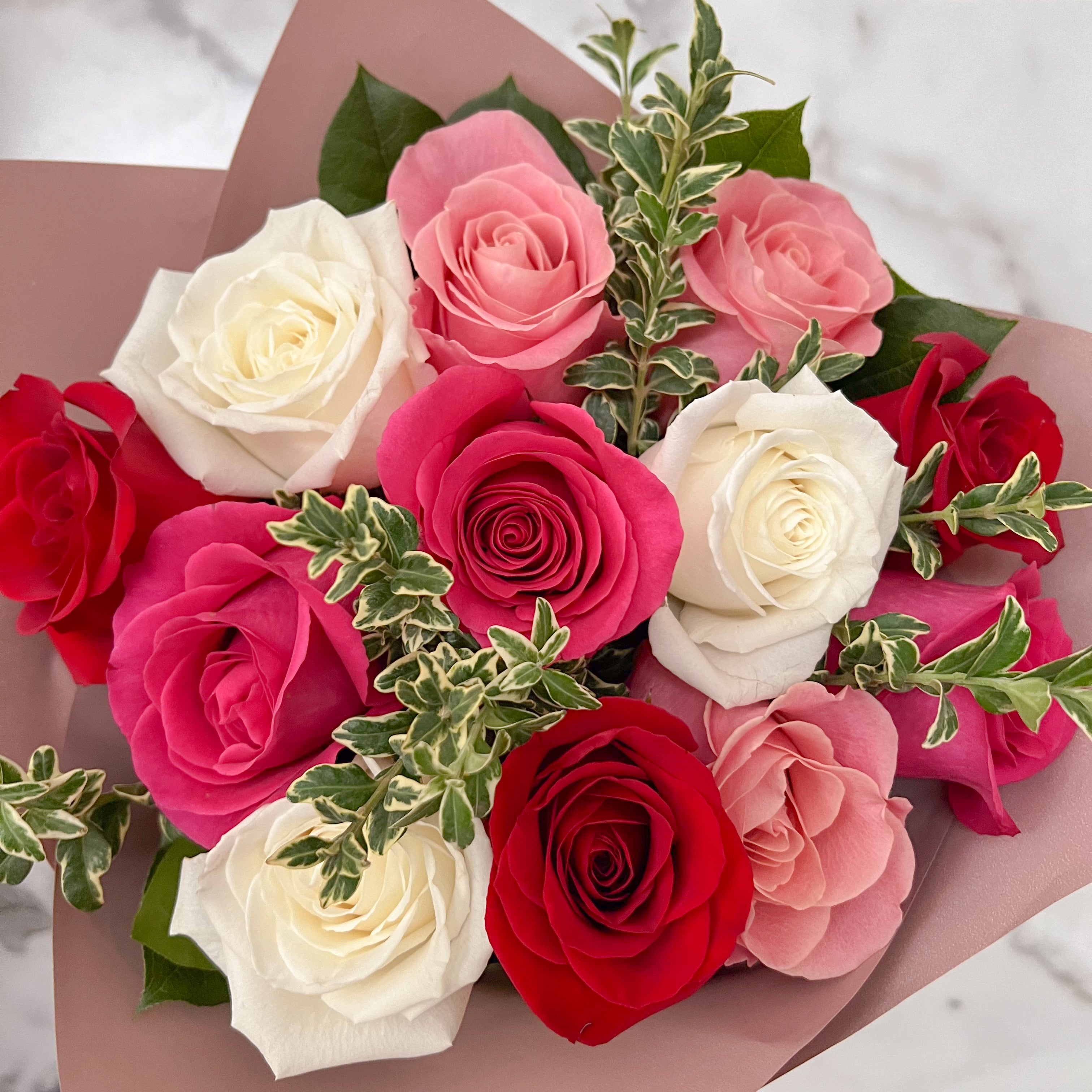 Academy Signature Wrapped Roses