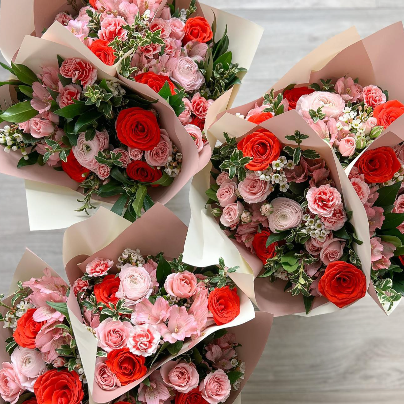Academy Signature Wrapped Bouquet