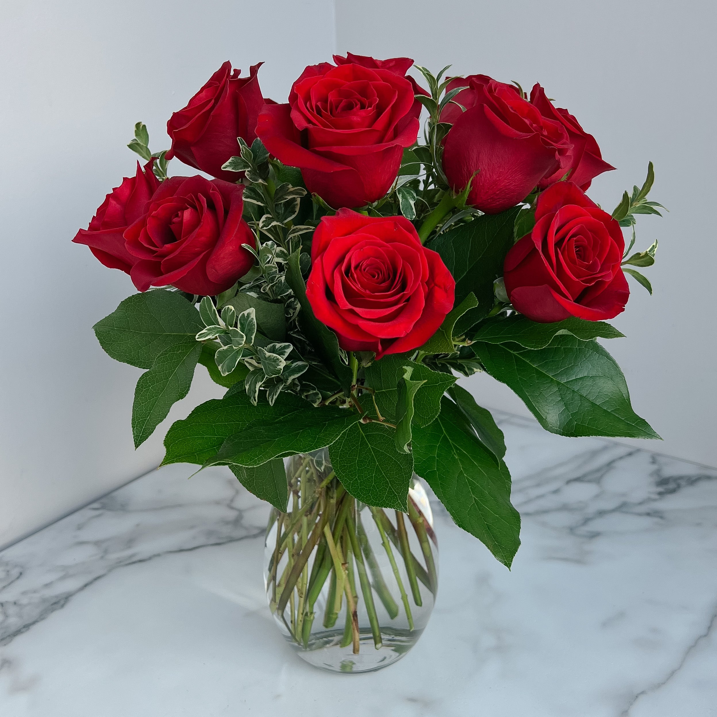 Academy Signature Vased Roses